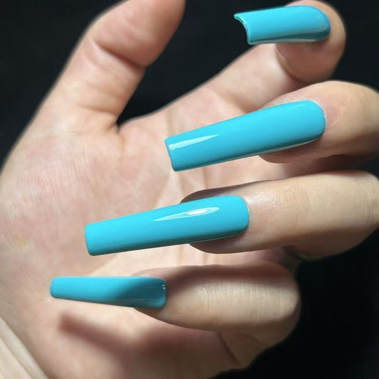 Glacial Blue Minimal Long Nails