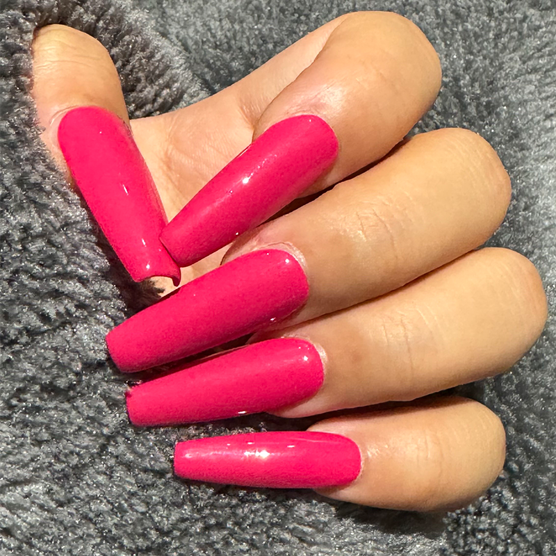 Minimalist Solid Press-On Nails – Deep Violet & Magenta Pink