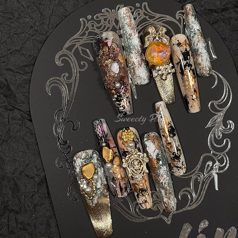 Handmade 3D Press-On Nails – Dark Gothic Vintage Gemstone4