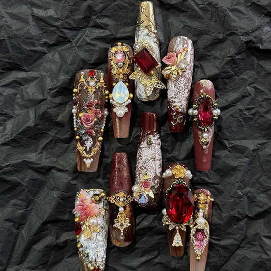 Handmade 3D Press-On Nails – Vintage Lace & Gemstone Design